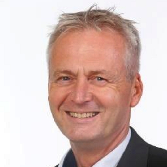 Heiko-Obst_2025_540x540.jpg 